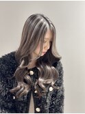 白っぽいコントラストハイライト