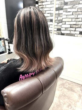 リアン(Lien) 低めバレイヤージュ×ピンクベージュ