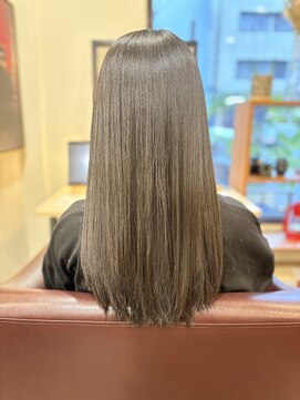 五感鷹匠 髪の診療所 縮毛矯正