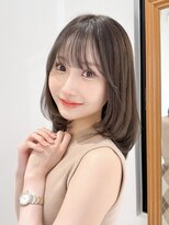 ロンドリメゾン 原宿(Lond re Maison.) グレージュブラウン/ミディアムレイヤー/韓国巻き/顔周りカット