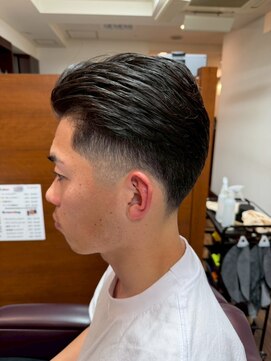 ケースタイル ヘアスタジオ 神保町店(K STYLE HAIR STUDIO) フェード/バーバースタイル/刈上げ/束感ショート/震災刈り