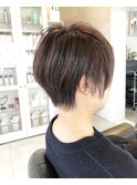 ショートヘア