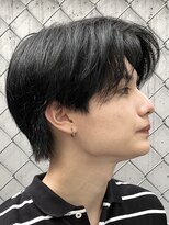 センターパート韓国ヘアニュアンスパーマトランクスヘア