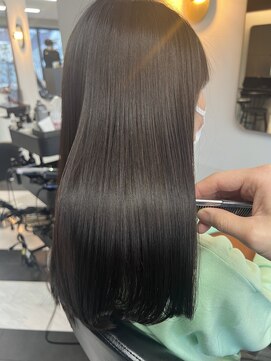 アフロディーテギンザ 神保町(APHRODITE GINZA) カール/セミディ/シアーカラー/姫カット［御茶ノ水/神保町］