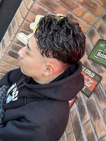 ムア(MUA) メンズパーマ フェードカット