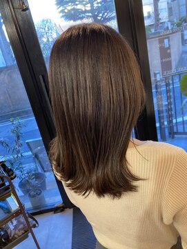 レイリー(LAiLy) 切りっぱなし　伸ばし途中　大人可愛いココアブラウン