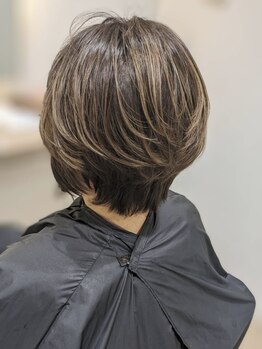 ルクス 新小岩(LUX)の写真/白髪染めも白髪ぼかしもお任せ下さい！一人一人のライフスタイルに合わせたスタイル、カラーをご提案◎