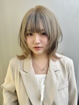 エアー 青山(AIR)&nbsp;ハイトーンカラーブリーチカラーウルフヘアハッシュカット