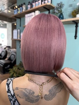 ミラシィ 稲毛(Mirashy) ペールピンクカラーのぱつっとボブ♪