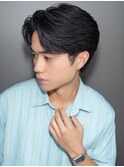 スーツ短髪ツーブロック束感モテる黒髪シークレットパーマ流行