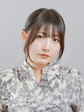 結んでも可愛い顔まわりレイヤー