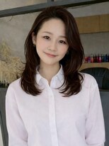 エトワ 中央店(etoi)&nbsp;大分ハッシュカット胸上鎖骨下ミディアムレイヤースタイルかるめ