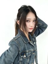 コハク(kohak)&nbsp;薄め前髪顔まわりレイヤーカットシースルー前髪ハッシュカット