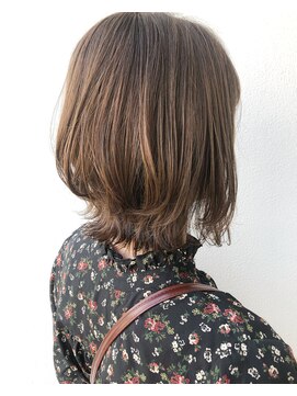 トリート 南行徳本店(TREAT) シアベージュ