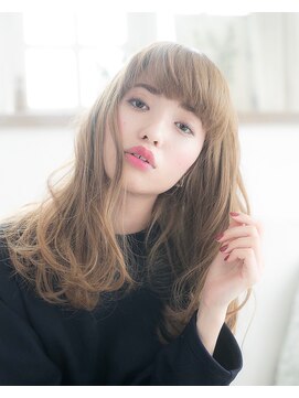 クロエ バイ ラヴィズム 新潟ビルボードプレイス2店(CLOE by LUVISM) ミルクティーベージュ×重ためロブ