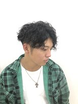 ロックス バイ マグ 松本(rocks BY MAG) 爽やかセンターパートショート/刈り上げツーブロック/スパイラル