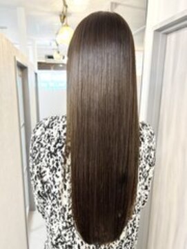 レイルバイエクラート 大宮西口店(REAIL by ECLART) 艶髪ロングストレートスタイル