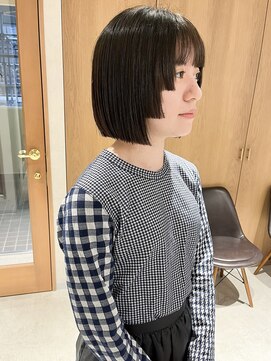 ラミエ バイ メルト 吉祥寺(lamie by melt) "久保田"姫カット切りっぱなしボブ地毛風縮毛矯正ストレート
