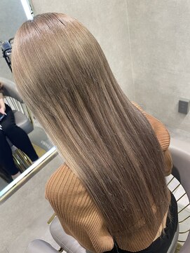ニーナ ビューティーサロン(NINA Beauty Salon) ハイトーンショートからイメチェン!ロングヘアに♪#エクステ