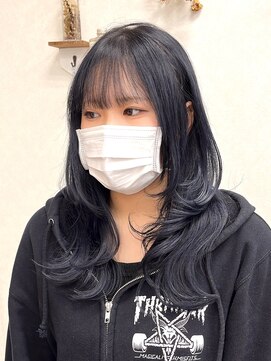 リングバイモアムー(Ring by Moremuu) issy レイヤーカット