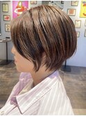 ショートボブ