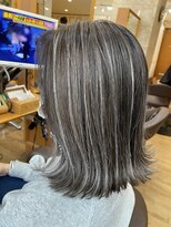 ハツ 橋本(HATSU) 白髪ぼかし◎ハイコントラストカラー【佐藤こうや】