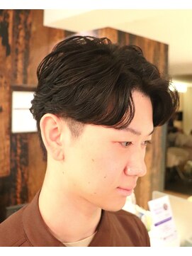 カズ 中津店(KAZU) メンズヘア フェザーパーマ
