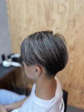 アソビー 近鉄八尾(Asobee) ローフェード×シャドールーツカラー