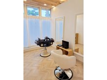 ヘアメイク アージュ 二日市店(HAIR MAKE age)