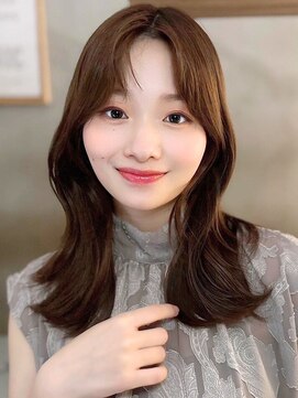 メゾンドムニ 恵比寿(Maison de MUNi) 20代30代大人かわいいダブルカラーくびれヘア乾かすだけ