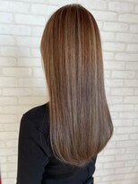 ビスイル 秋葉原店(Vis ill) シルキーベージュハイライトエモージュデザインカラー透明感