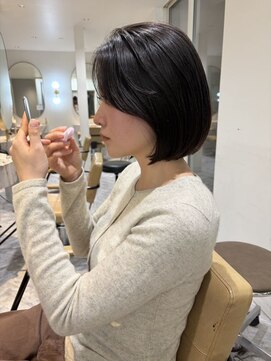 ロマリア(Lomalia) イメチェン/ボブ/ショートボブ/黒髪/前髪/表参道/原宿