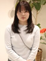 ウィム(wim) "レイヤーカット "/ミディアムレイヤー/顔周りカット