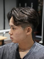 メッツ 原宿(METS)&nbsp;MEN'S/毛流れセンターパート×テーパーフェード