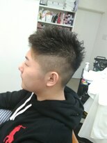 ヘア トリム(hair TRIM)&nbsp;ツーブロックハード刈り上げスタイル