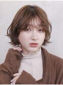 くびれショートボブ_厚めバングローライトスリークボブ_27137