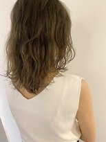 ロニカ 銀座(LOuNICA)&nbsp;カーキアッシュ　ベージュカラー