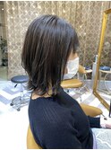 外ハネミディアムレイヤー☆ダークグレー　西田大樹