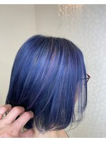 ヘアーアンドメイク ドレス(DRESS)&nbsp;ネイビーカラー　ピンクハイライト