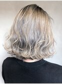 ハイ透明感カラー_ホワイトブロンドボブ