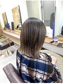 くびレイヤーエモージュグレージュクール透明感白髪染白髪ぼかし
