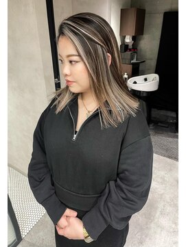 アコ(Aco) ★ハイライトで創るバレイヤージュデザイン★