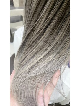 アッシュ 久我山店(Ash) 透明感グラデーションカラー