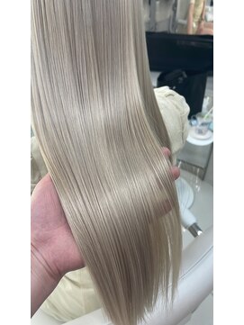 ガガ 心斎橋(GAGA) 韓国/ハイトーンカラー/ワンホンヘア/レイヤーカット/髪質改善