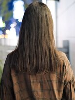 ビュートリアム 福岡(BEAUTRIUM) 顔まわりのレイヤーがポイントのジェーンバーキン風ロングヘアー