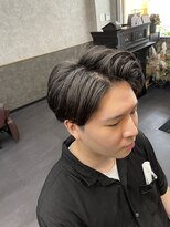 レベル 葛西店(LEVEL)&nbsp;アップバング ツーブロック センターパート メンズカット/葛西