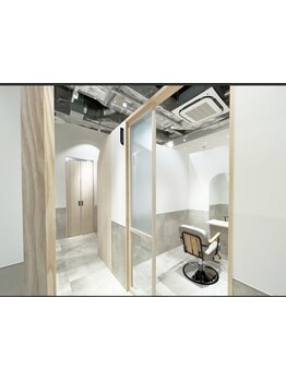 【名古屋PARCO3階】経験豊富なスタイリストが、ライフスタイルに寄り添った似合わせヘアをご提案◎