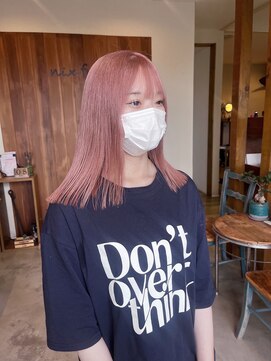 ニクスフリー(nix free) ピンクベージュペールピンクダブルカラーブリーチ髪質改善10代