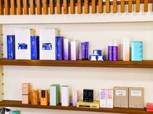 スタジオ オッジ(studio Oggi)の雰囲気（ご自宅でもできる頭皮ケア商品もご購入いただけます。）