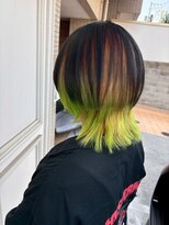 シャルティア 岩国(SHALLTIA)&nbsp;ハイトーン/デザインカラー/個性的/ライムグリーン/ウルフカット